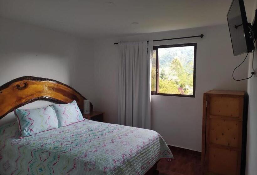 غرفة قياسية مطلة على الجبل, Hospedaje Vista Hermosa Salento