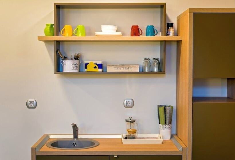 スタンダードスタジオ, Blumenhaus Sibiu