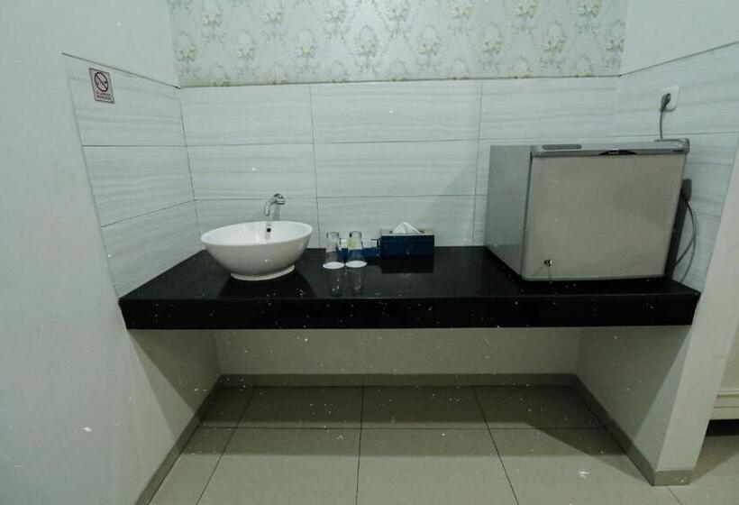 غرفة ديلوكس, Griya Suryo Wijilan