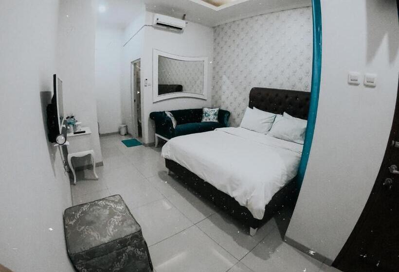 غرفة ديلوكس, Griya Suryo Wijilan