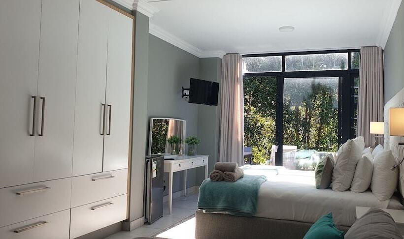 스위트 킹사이즈 침대, 2 On Lismore Guesthouse