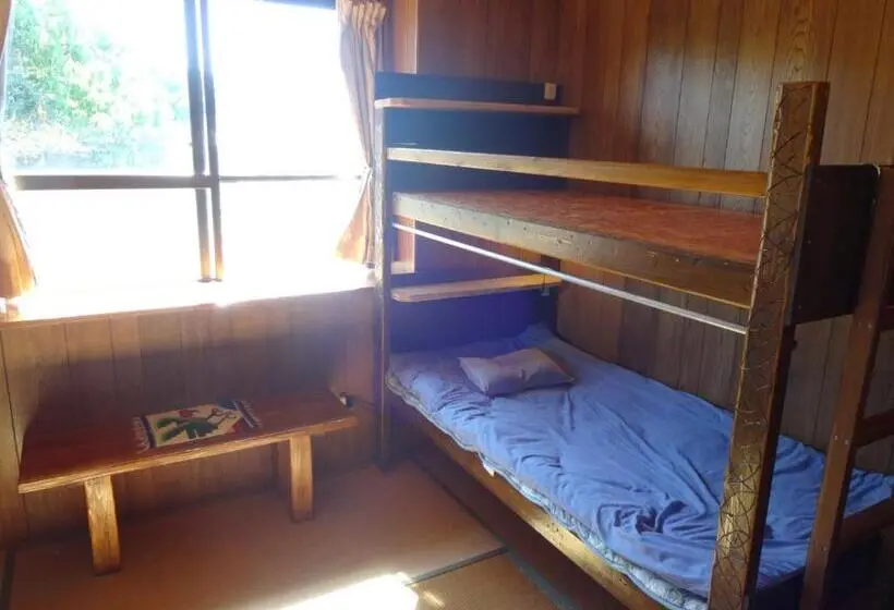Economy Quadruple Room, Hibiscus