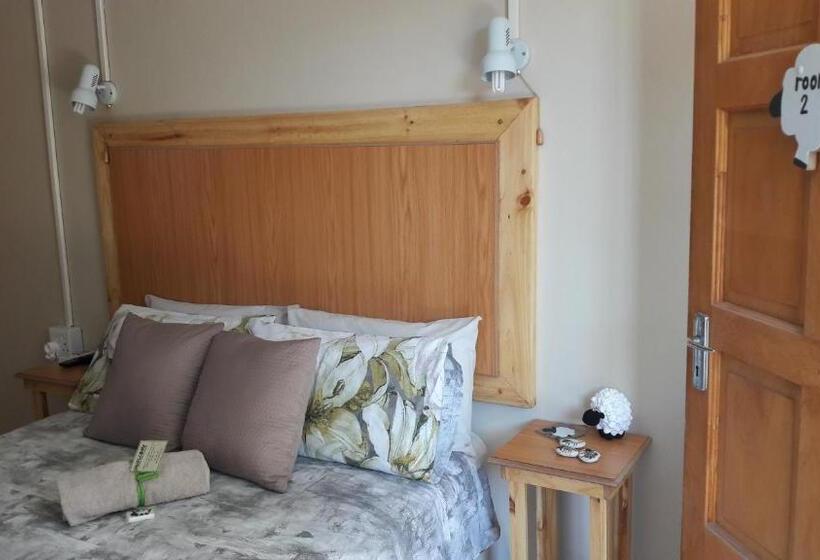 חדר סטנדרט, Karoo Inn