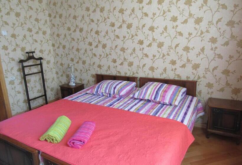 اتاق استاندارد, Guest House Levan Ii Dadiani