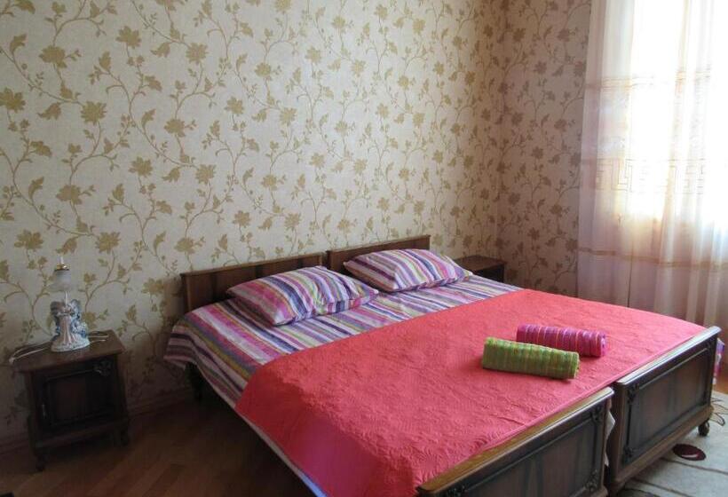 اتاق استاندارد, Guest House Levan Ii Dadiani