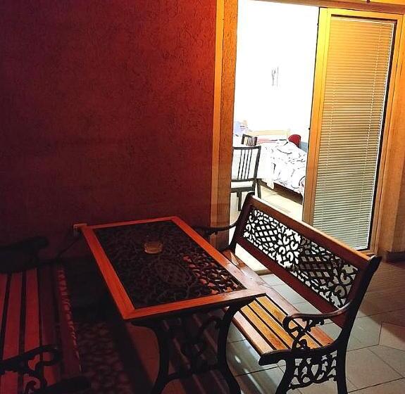 آپارتمان 1 خوابه با بالکن, Maslina Rooms