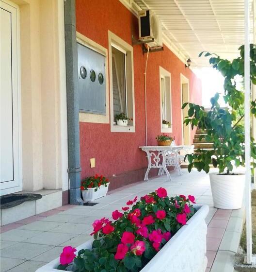 اتاق لوکس, Maslina Rooms