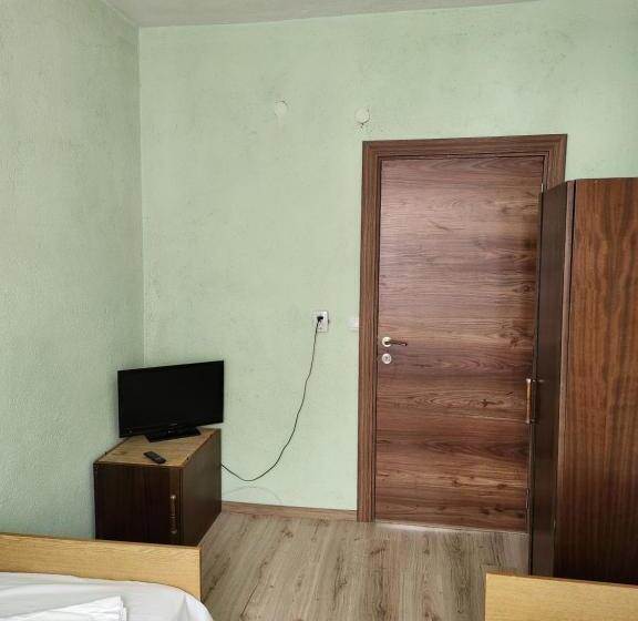 Номер Стандарт, Apartment Lachevi