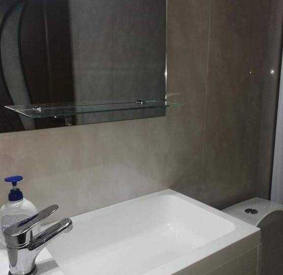 استودیو استاندارد با چشم‌انداز باغ, Casa Aurora