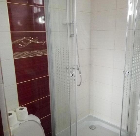 اتاق لوکس خانوادگی, Casa Aurora