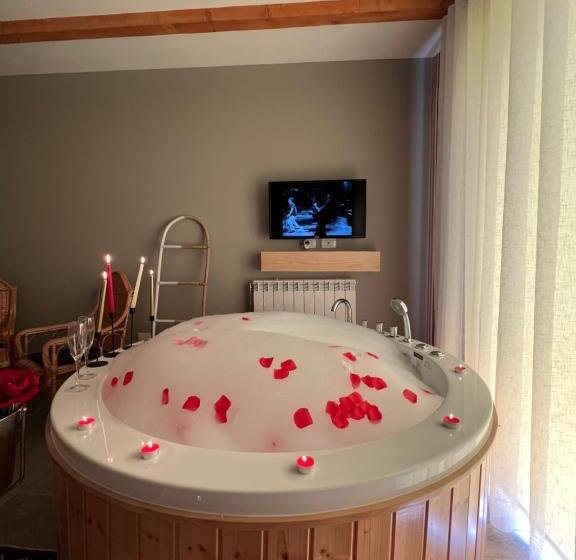 Люкс Повышенной Комфортности, Guesthouse Villa Gurra