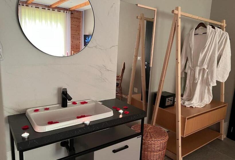 Люкс Повышенной Комфортности, Guesthouse Villa Gurra