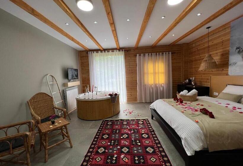 Люкс Повышенной Комфортности, Guesthouse Villa Gurra