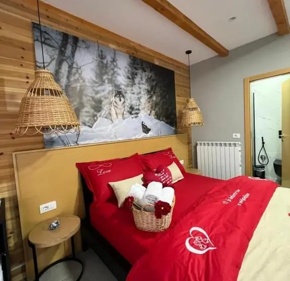 سوییت لوکس, Guesthouse Villa Gurra