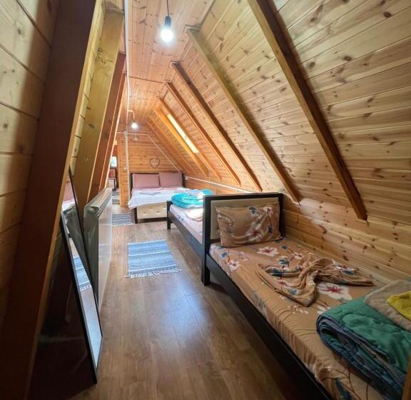 Семейный Номер, Guesthouse Villa Gurra