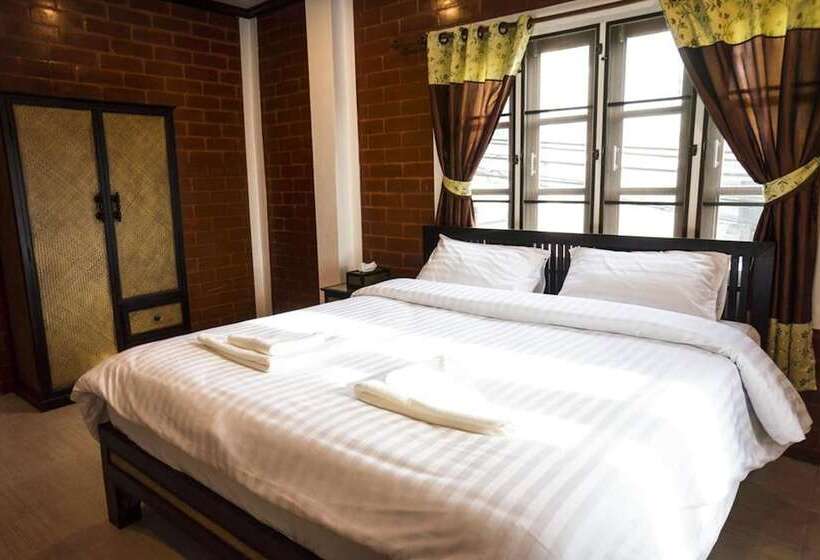 バルコニー付きスタンダードルーム, Summer Guesthouse & Hostel