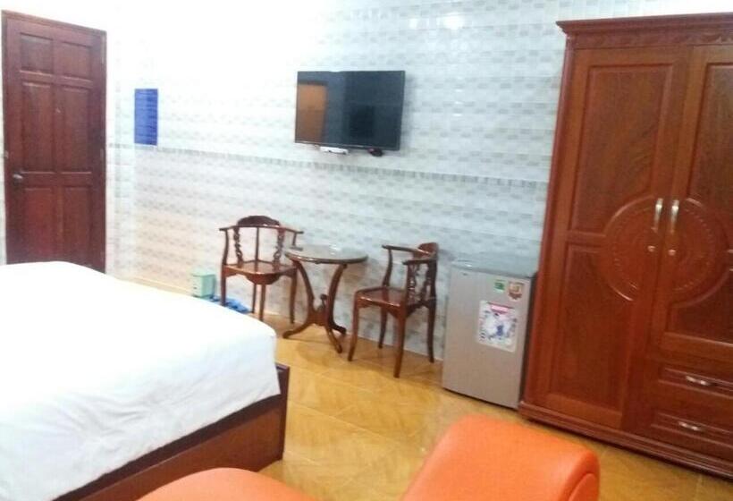 اتاق استاندارد, Thanh Thuy