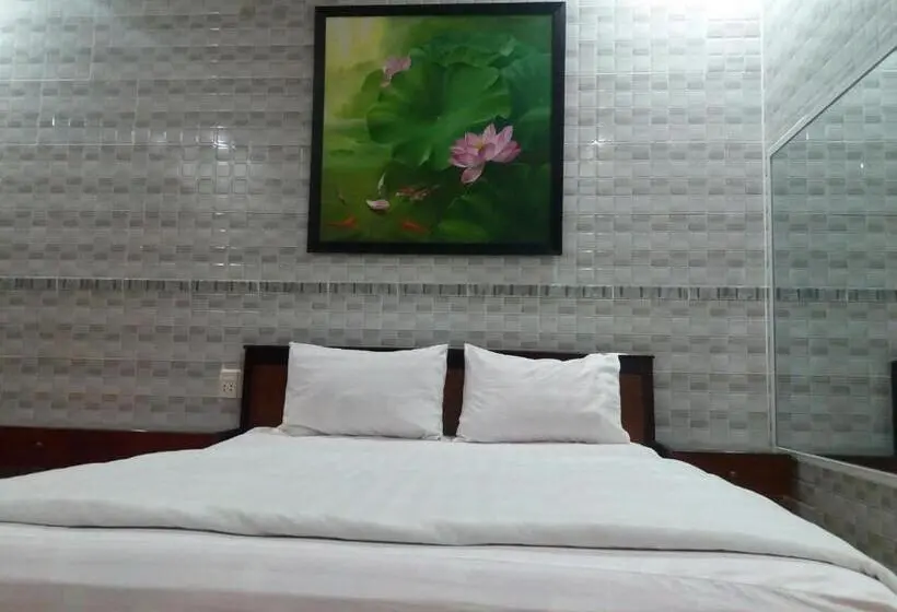 اتاق استاندارد, Thanh Thuy