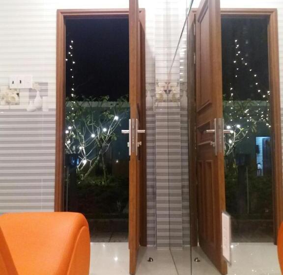 اتاق استاندارد, Thanh Thuy