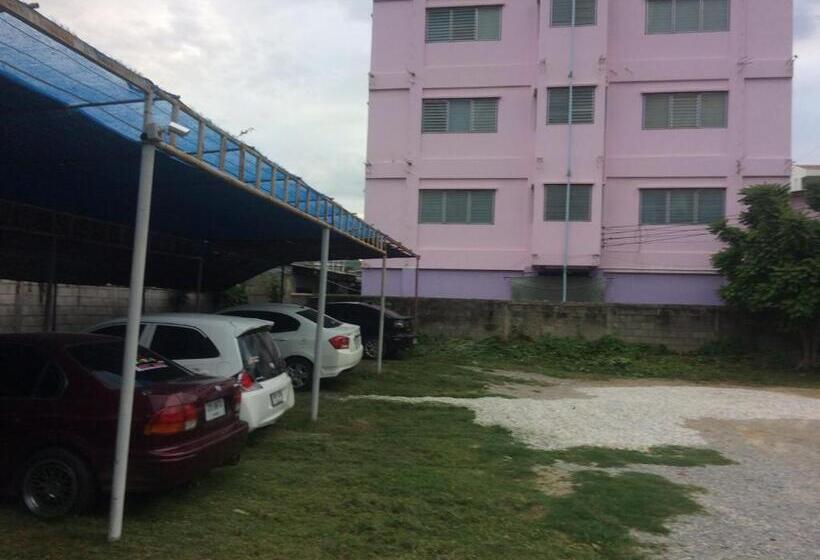 غرفة إقتصادية, Thanya Mansion