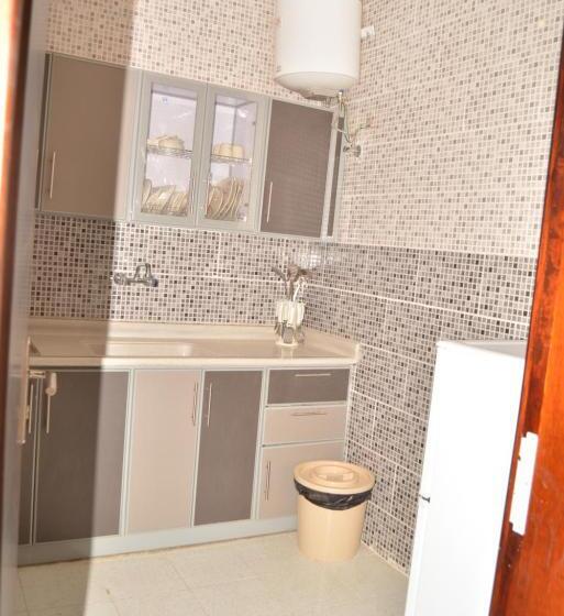 Апартаменты 2 Спальни, Orient House