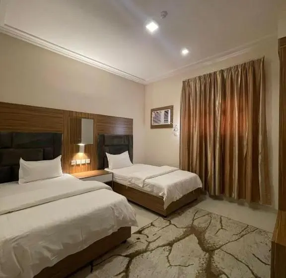 2ベッドルームアパートメント, Orient House