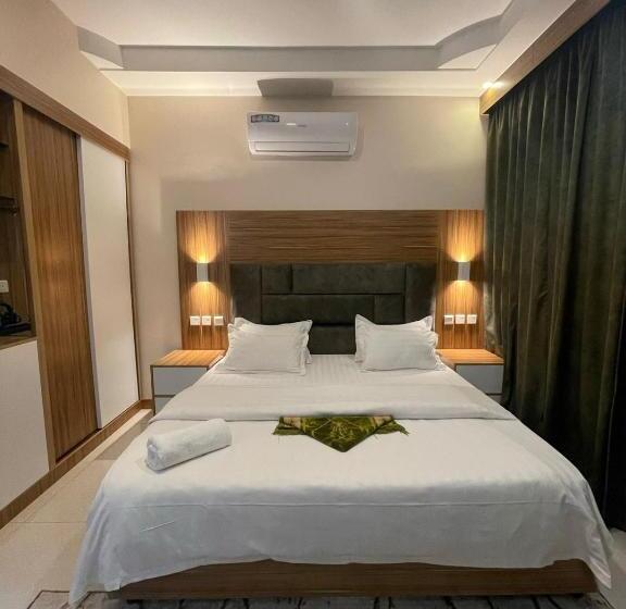 带大床的标准工作室, Orient House