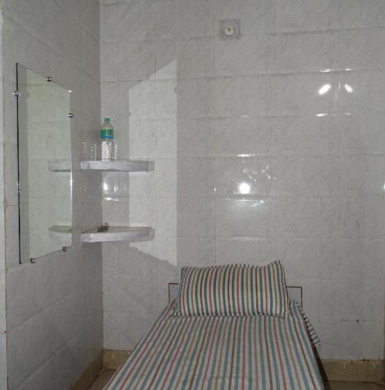 اتاق اکونومی یک تخته, Goldy Guest House