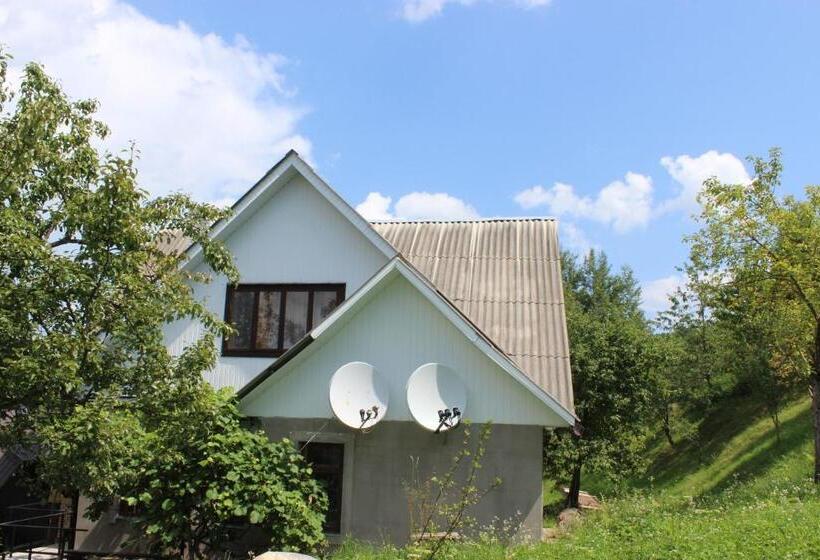 ویلای 1 خوابه با چشمانداز باغ, Goryanka