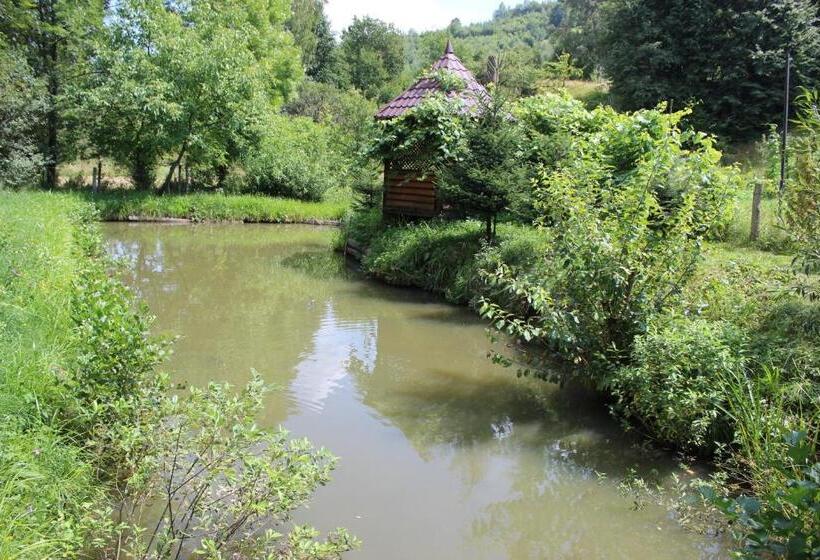 ویلای 1 خوابه با چشمانداز باغ, Goryanka