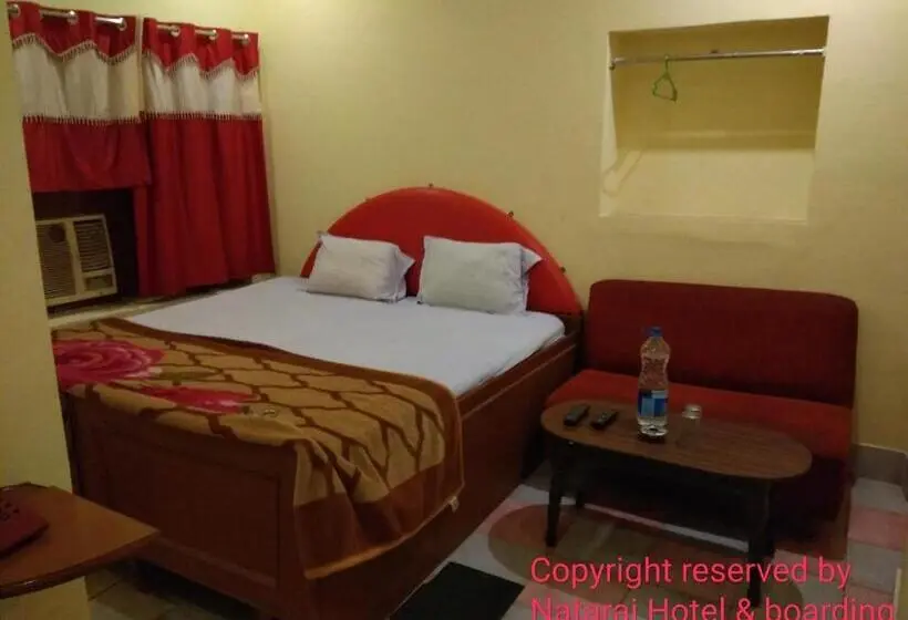 デラックスルーム, Nataraj Hotel And Boarding