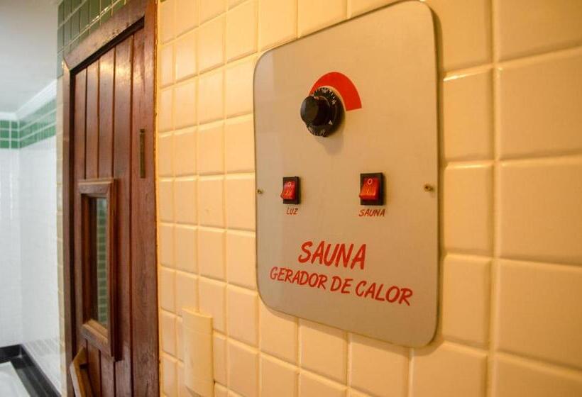 اتاق لوکس, Hostal