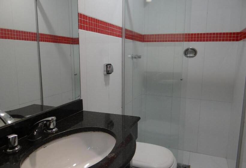 اتاق استاندارد, Hostal