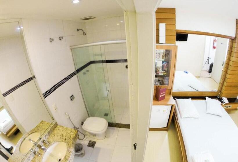 اتاق استاندارد, Hostal