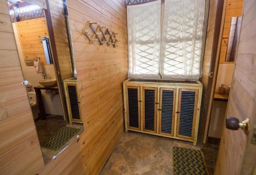 اتاق استاندارد, Bella Flor Hostel Palomino