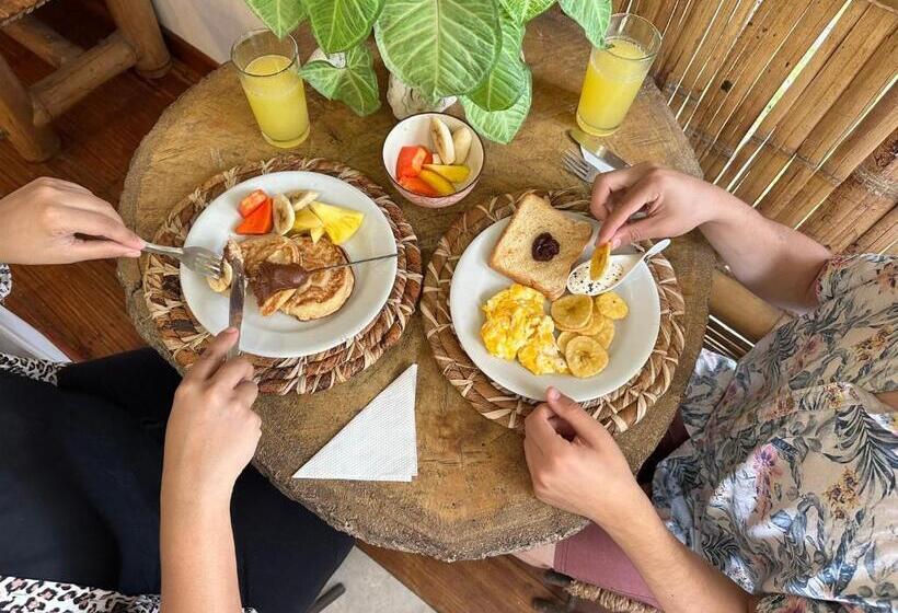 اتاق استاندارد, Bella Flor Hostel Palomino