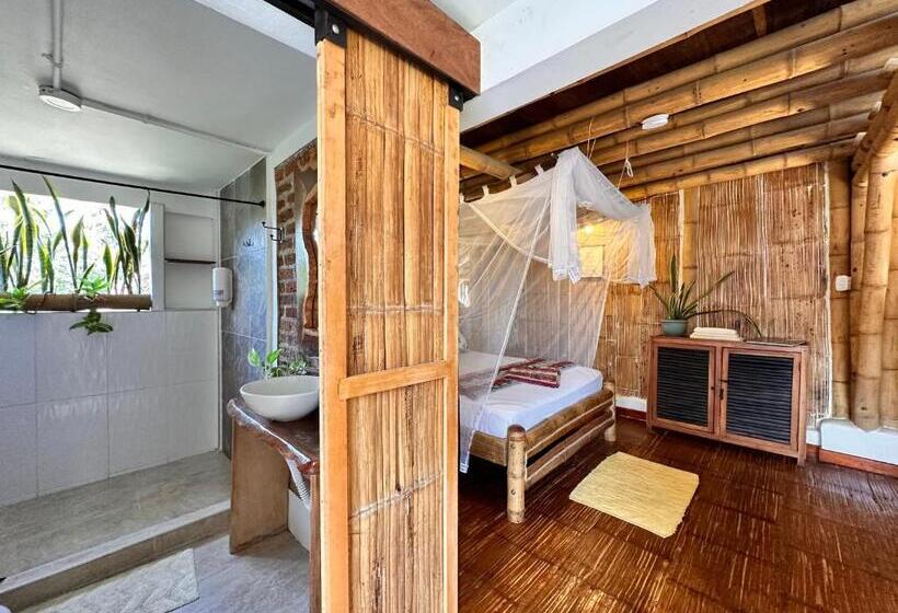 디럭스 룸, Bella Flor Hostel Palomino