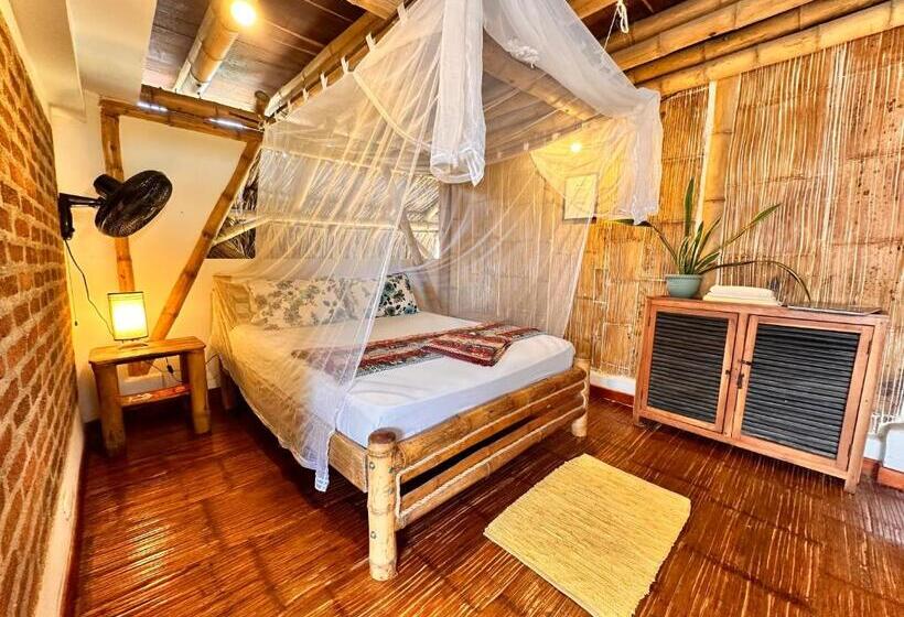 디럭스 룸, Bella Flor Hostel Palomino