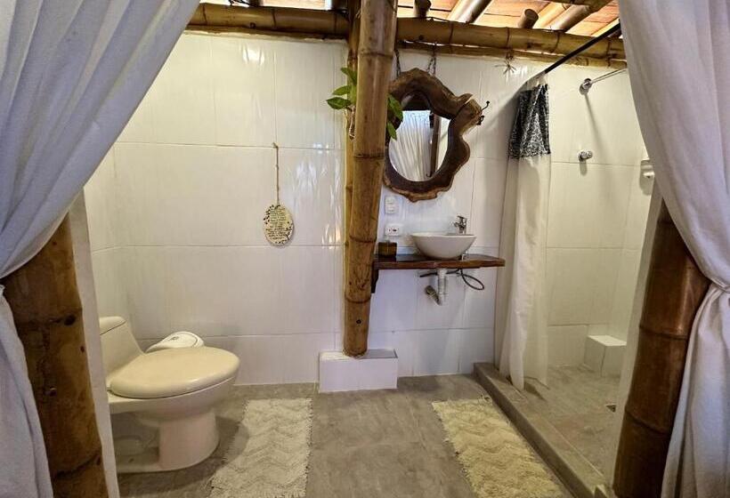 اتاق اکونومی, Bella Flor Hostel Palomino