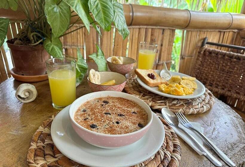 اتاق اکونومی, Bella Flor Hostel Palomino