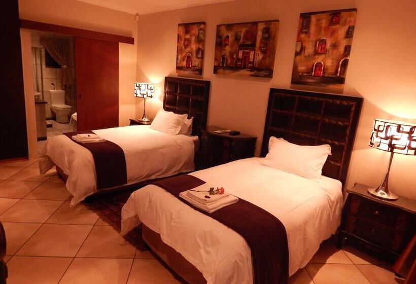 اتاق لوکس, Border Close Guesthouse