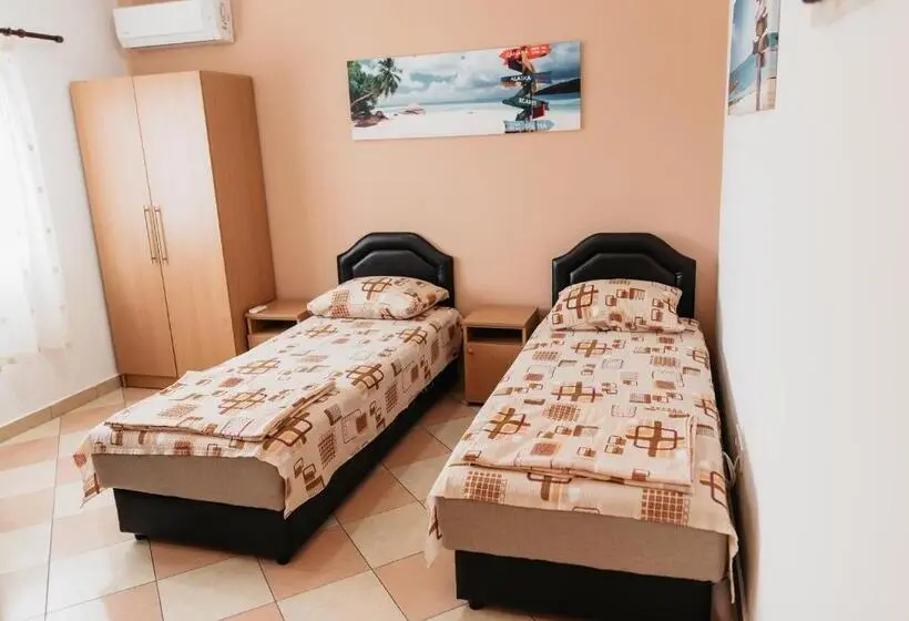آپارتمان 1 خوابه با چشم‌انداز, Guest House Lalic