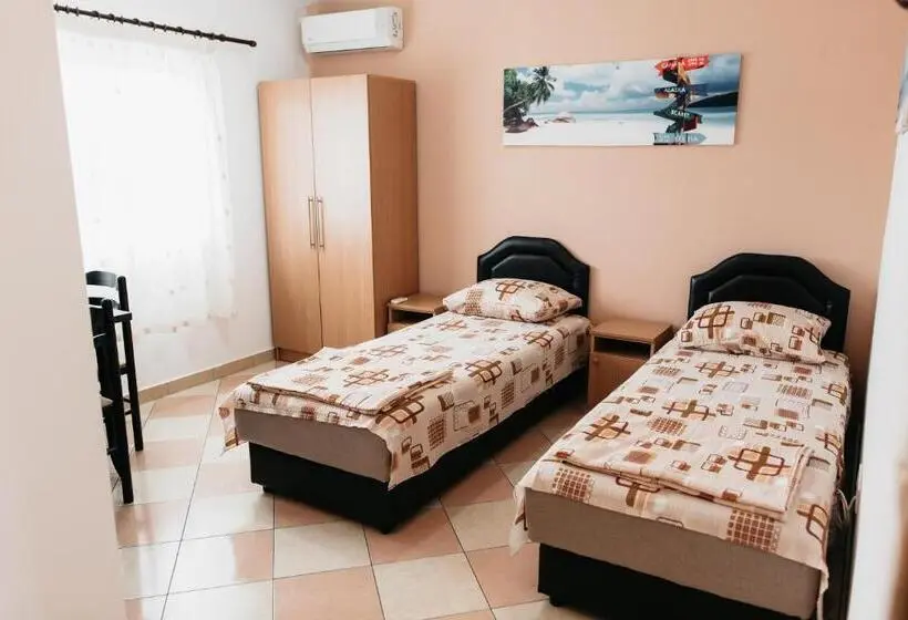آپارتمان 1 خوابه با چشم‌انداز, Guest House Lalic