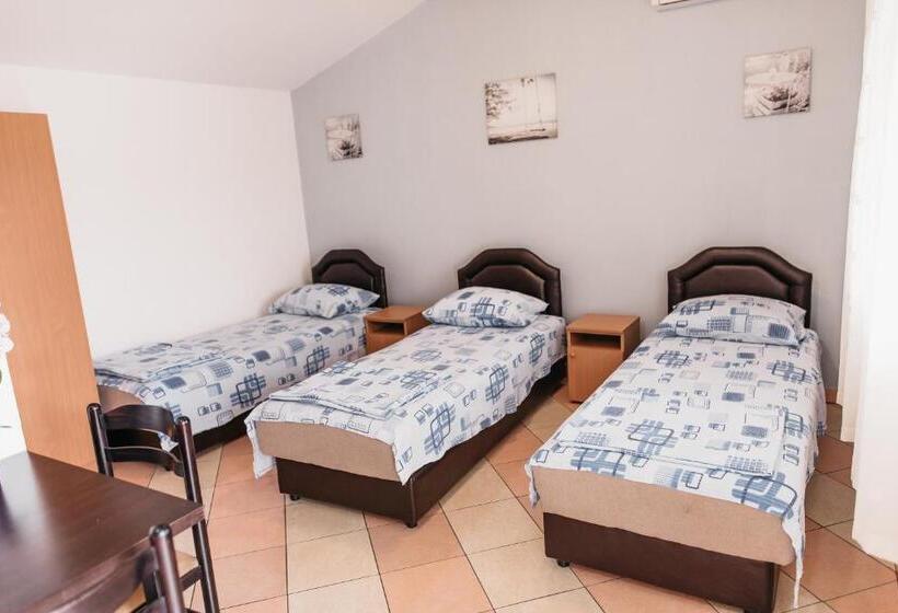 آپارتمان 1 خوابه, Guest House Lalic