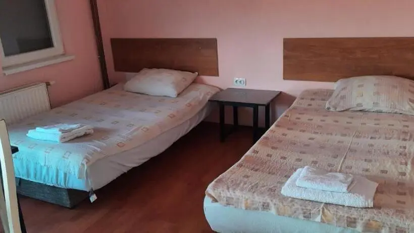 اتاق استاندارد سه تخته با سرویس بهداشتی مشترک, Guest House Trajkovic