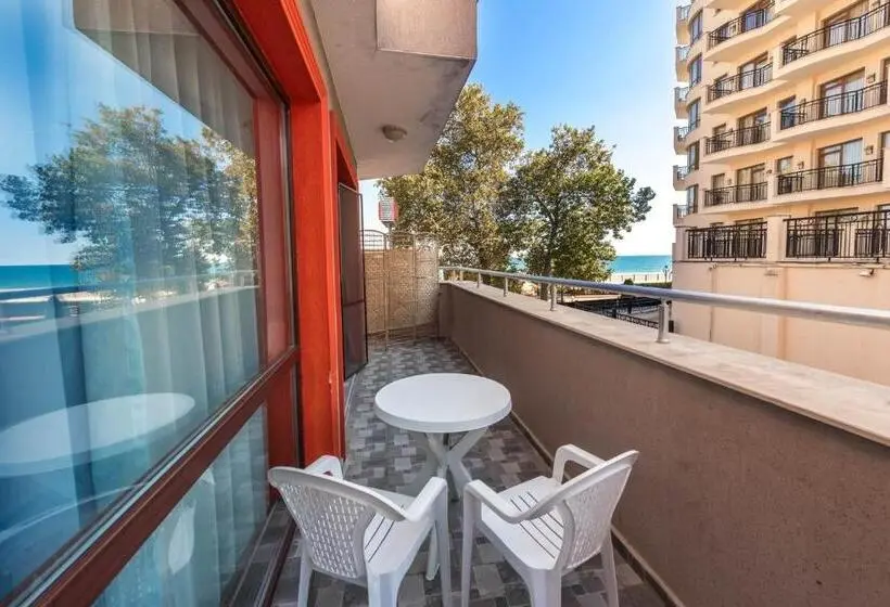 آپارتمان 1 خوابه با چشم‌انداز جانبی دریا, 1 St Line Izvora Sea View Apartments On Golden Sands