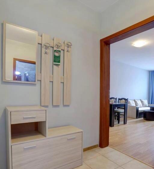 침실 1개 아파트 측면 바다 전망, 1 St Line Izvora Sea View Apartments On Golden Sands