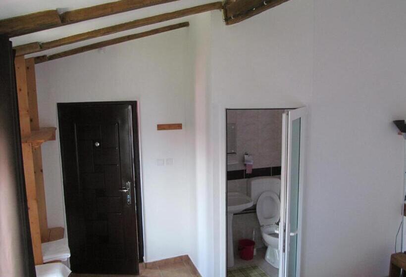 חדר סטנדרט, Hesta