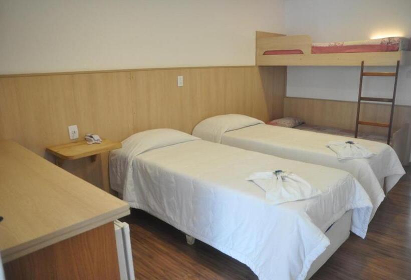 수피리어 트리플 룸, Pousada Primavera Campos Do Jordao