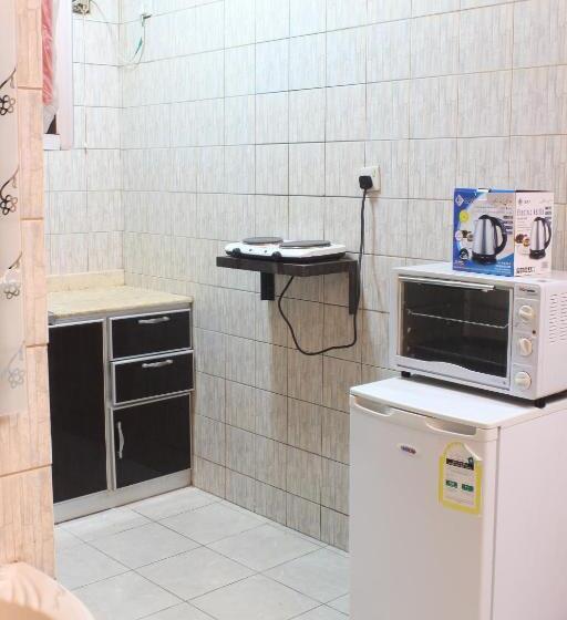 家庭套房, Arkan Dareen